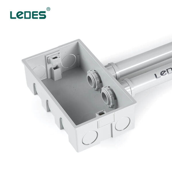 Conectores de PVC eléctricos certificados Iec Asnzs En, accesorios para conductos, marca, fábrica, proveedor, distribuidor, precio mayorista para la venta, Australia, Nueva Zelanda, Perú, Chile, Sri Lanka, España, Colombia, Singapur, Reino Unido, Hong Kong, Honduras, Brasil, Corea, Malta, Samoa