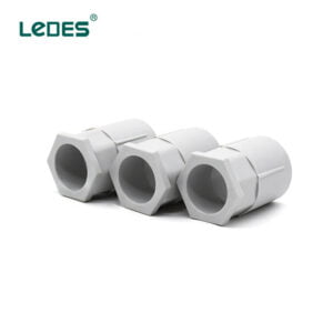 Adaptador Ledes LSZH con accesorios para conductos con contratuerca - Gris