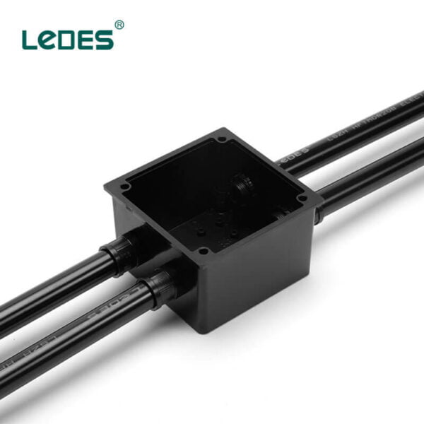 Ledes Iec En Asnzs Fabricante de Caixa de Junção de PVC com Certificação Iec En Asnzs, Acessórios Elétricos de Plástico, Preço de Fábrica Peru Chile Sri Lanka Espanha Nova Zelândia Austrália Coreia Malta Brasil Hong Kong Cingapura Reino Unido Colômbia
