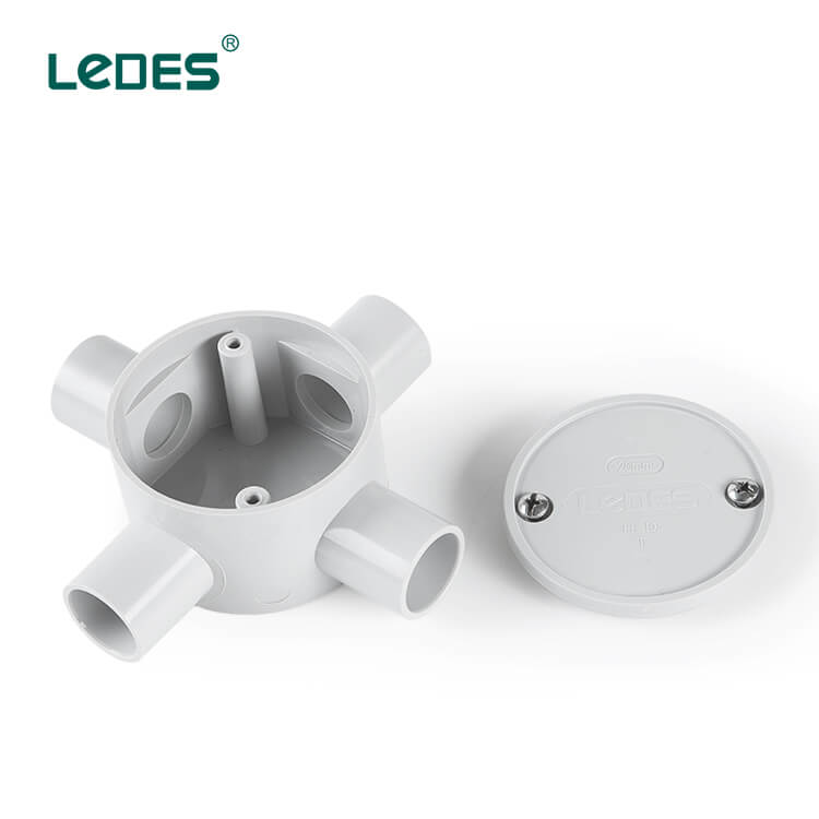 Ledes Asnzs Iec En Iso Certified J Box Electrical Electrical Fitting Fabricante Marca Fábrica Proveedor Mayorista Distribuidor Precio al por mayor para la venta Australia Nueva Zelanda Perú Chile Sri Lanka España Colombia Reino Unido Singapur Hong Kong Brasil Honduras Corea Malta Ledes Asnzs Iec En Iso Certified J Box Electrical Electrical Fitting Fabricante Marca Fábrica Proveedor Mayorista Distribuidor Precio al por mayor para la venta Australia Nueva Zelanda Perú Chile Sri Lanka España Colombia Reino Unido Singapur Hong Kong Brasil Honduras Corea Malta
