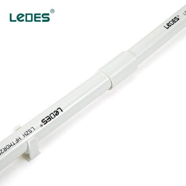 Proveedor de fábrica de accesorios para conductos de PVC Ledes con certificación IEC y ASNZS Fabricante Mayorista Distribuidores Precio al por mayor en Perú Chile Australia Nueva Zelanda Colombia España Reino Unido Singapur Hong Kong Brasil Corea Malta