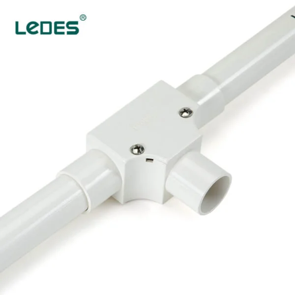 Ledes Lszh Conduit Tee Iec Asnzs 인증 화이트 컬러 도매업체 대량 가격 목록